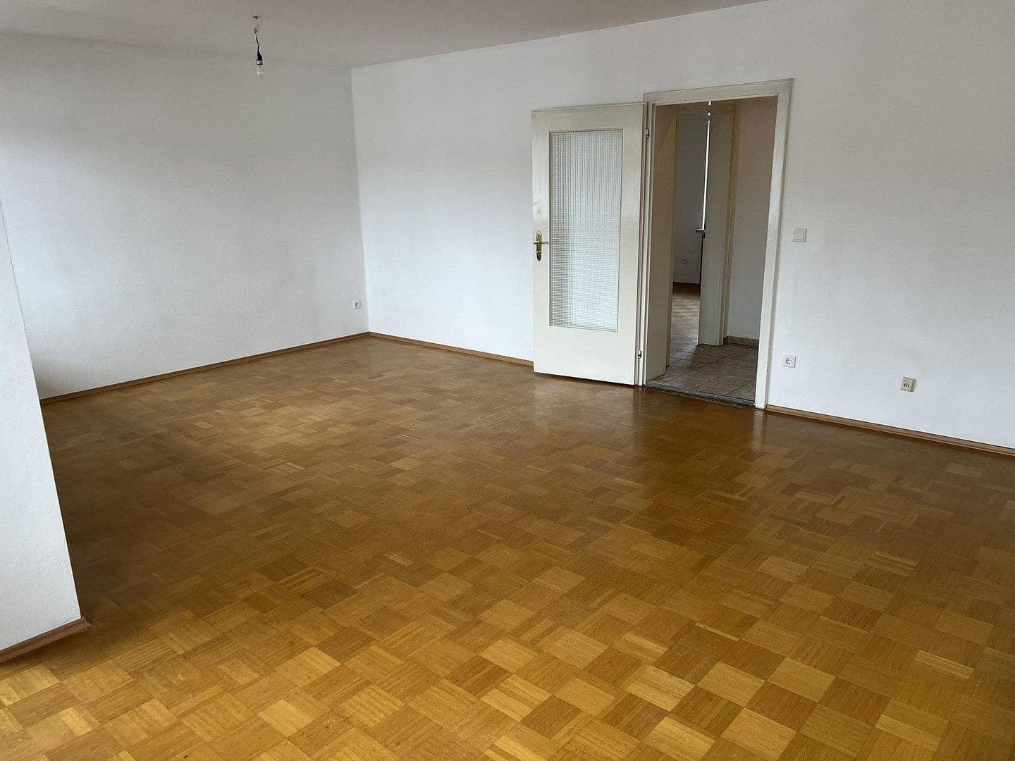 2 bedroom with open-plan kitchen flat for sale, 87 m², Sommerstraße 9, Karlsfeld, Bavaria 2 bedroom with open-plan kitchen flat for sale, 87 m², Sommerstraße 9, Karlsfeld, Bavaria