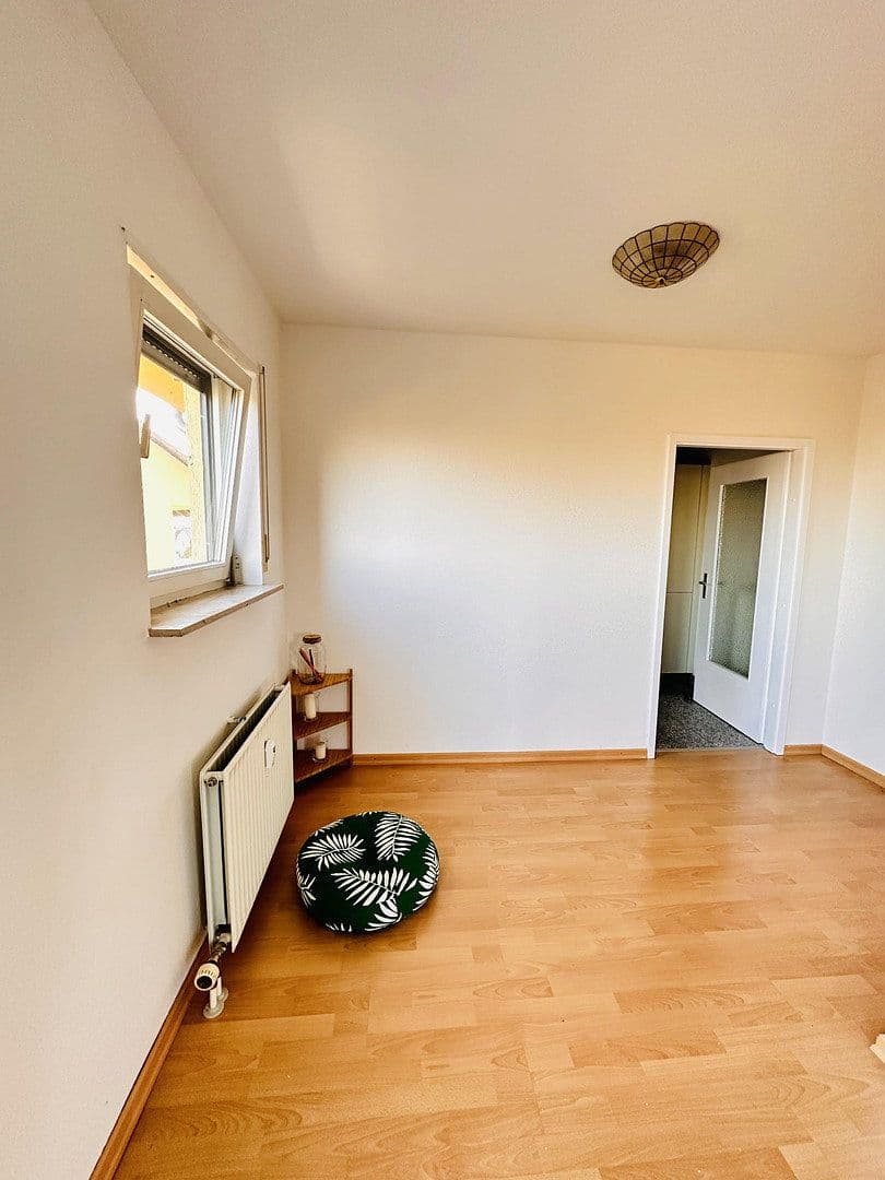 1 bedroom with open-plan kitchen flat to rent, 64 m², Leonberg, Baden-Württemberg 1 bedroom with open-plan kitchen flat to rent, 64 m², Leonberg, Baden-Württemberg