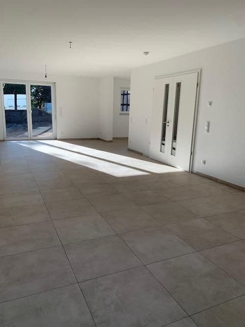 2 bedroom flat to rent, 127 m², Swisttal, North Rhine-Westphalia 2 bedroom flat to rent, 127 m², Swisttal, North Rhine-Westphalia