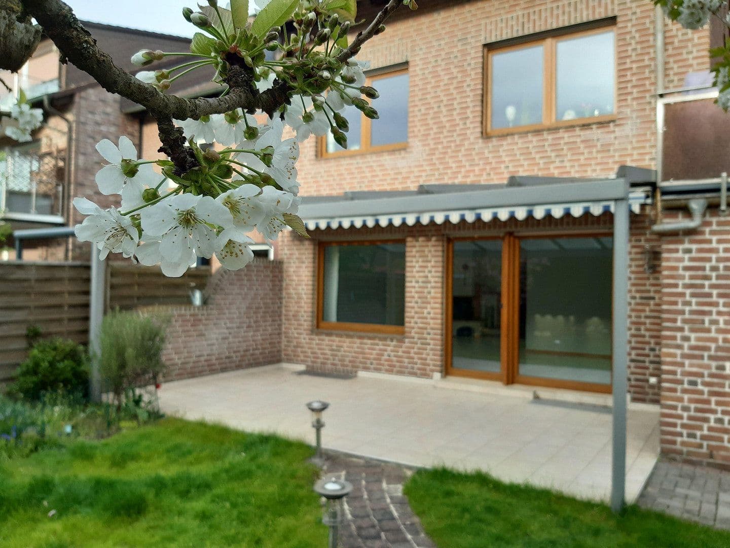 house for sale, 231 m², Dinslaken, North Rhine-Westphalia house for sale, 231 m², Dinslaken, North Rhine-Westphalia