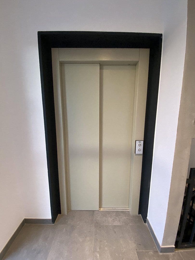 1 bedroom with open-plan kitchen flat for sale, 70 m², Uffenheim, Bavaria 1 bedroom with open-plan kitchen flat for sale, 70 m², Uffenheim, Bavaria