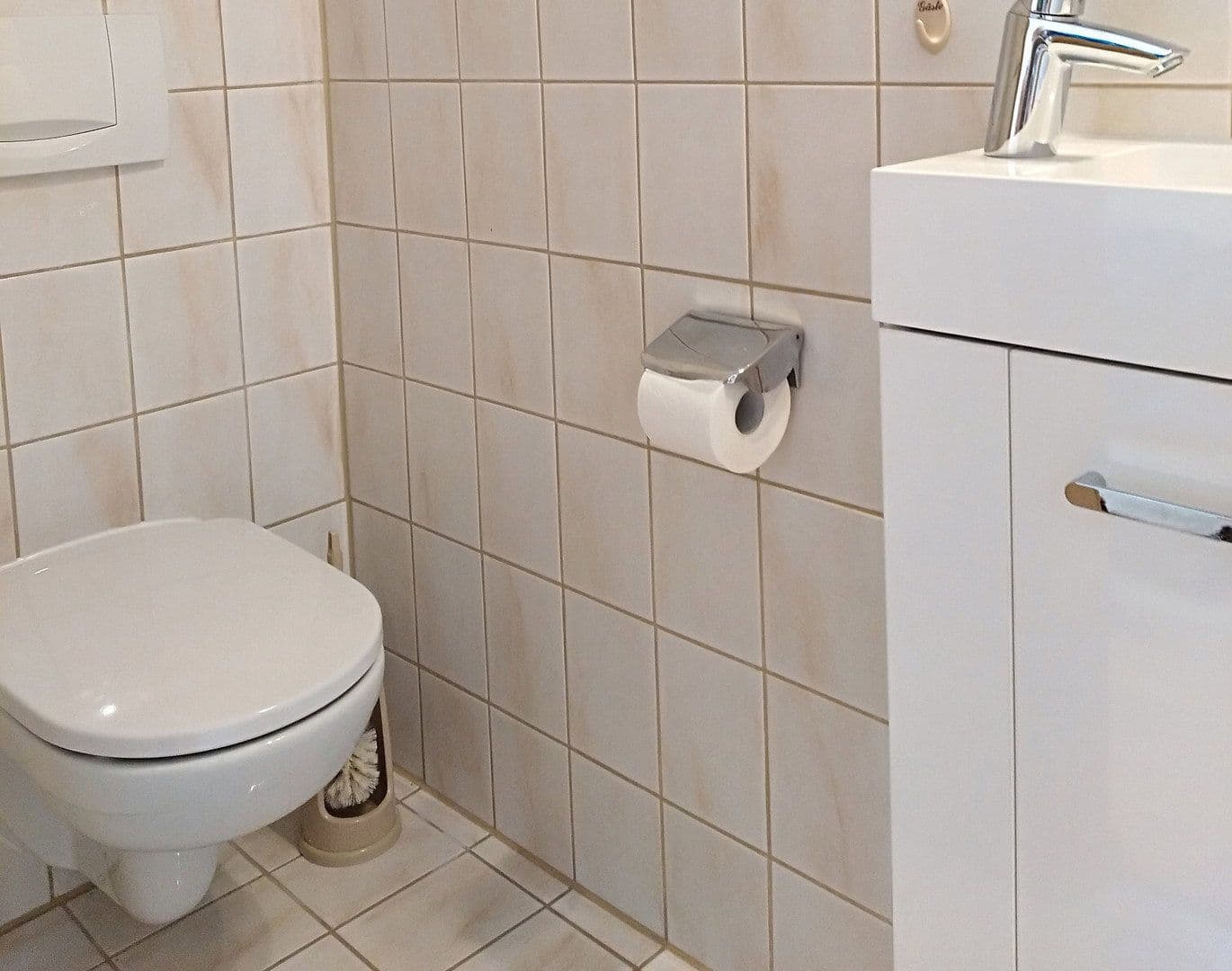 2 bedroom with open-plan kitchen flat to rent, 95 m², Bad Boll, Baden-Württemberg 2 bedroom with open-plan kitchen flat to rent, 95 m², Bad Boll, Baden-Württemberg