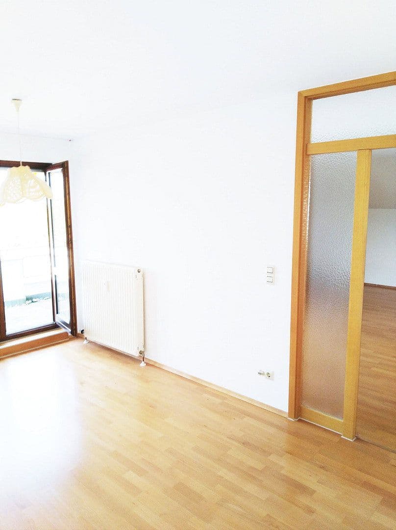 2 bedroom with open-plan kitchen flat to rent, 95 m², Bad Boll, Baden-Württemberg 2 bedroom with open-plan kitchen flat to rent, 95 m², Bad Boll, Baden-Württemberg
