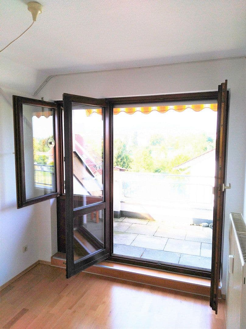 2 bedroom with open-plan kitchen flat to rent, 95 m², Bad Boll, Baden-Württemberg 2 bedroom with open-plan kitchen flat to rent, 95 m², Bad Boll, Baden-Württemberg