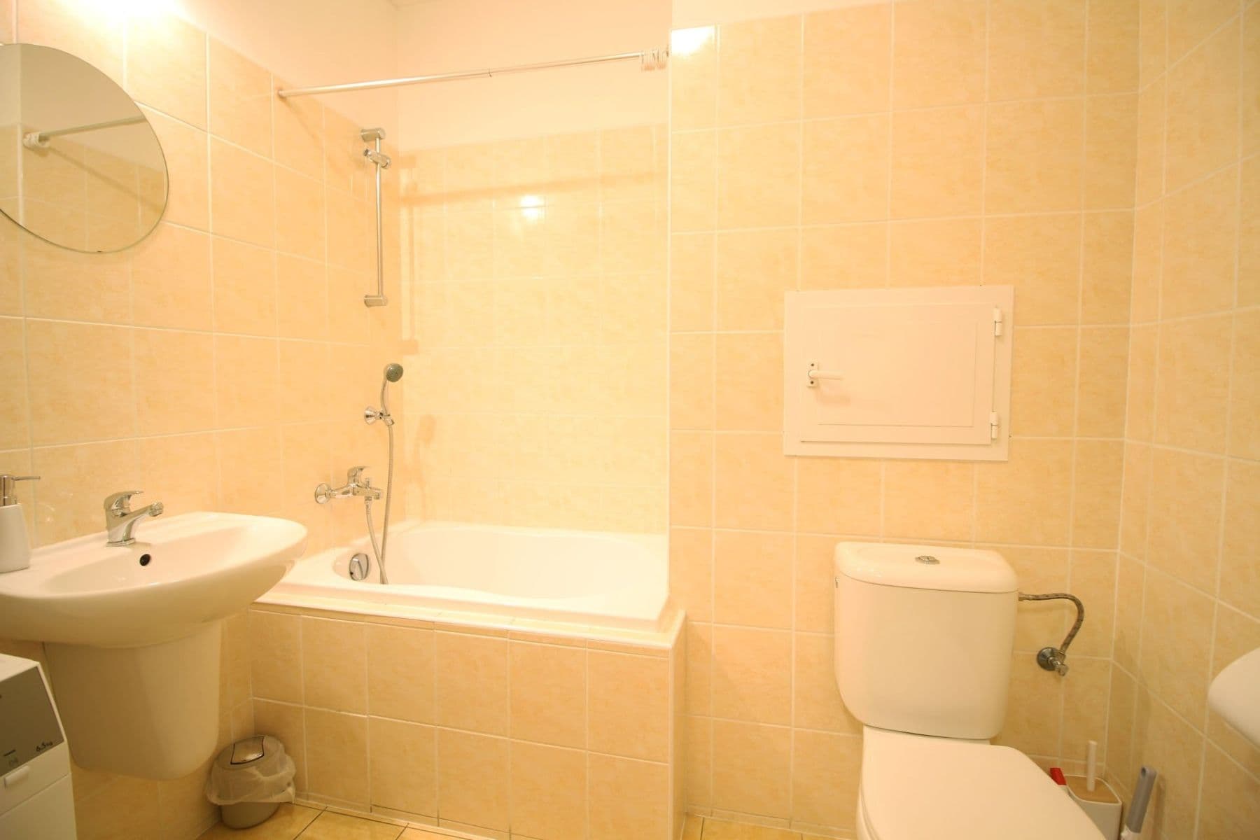 Studio flat to rent, 38 m², Wiedermannova, Prague, Prague Studio flat to rent, 38 m², Wiedermannova, Prague, Prague