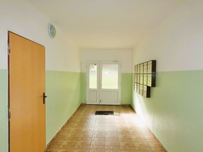 2 bedroom flat to rent, 55 m², Sídliště, Rotava, Karlovarský Region 2 bedroom flat to rent, 55 m², Sídliště, Rotava, Karlovarský Region