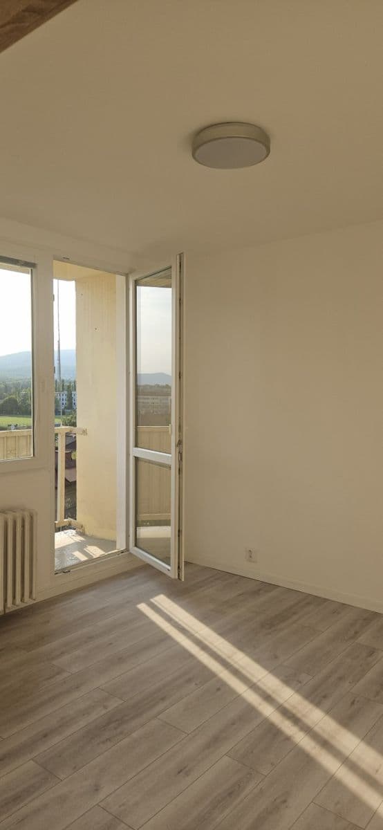 1 bedroom flat for sale, 41 m², Jana Koziny, Teplice, Ústecký Region 1 bedroom flat for sale, 41 m², Jana Koziny, Teplice, Ústecký Region