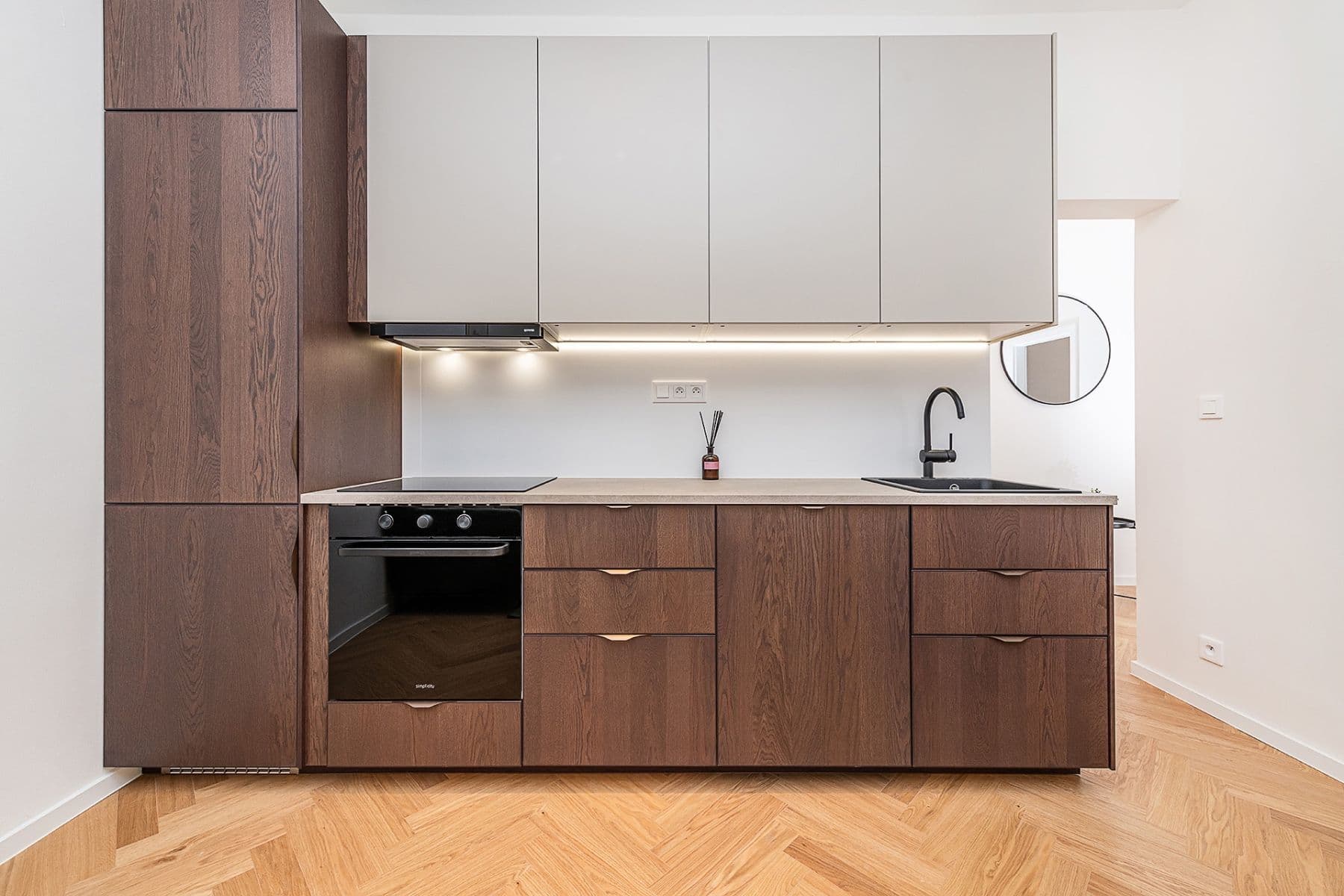 1 bedroom with open-plan kitchen flat for sale, 51 m², Slezská, Prague, Prague 1 bedroom with open-plan kitchen flat for sale, 51 m², Slezská, Prague, Prague