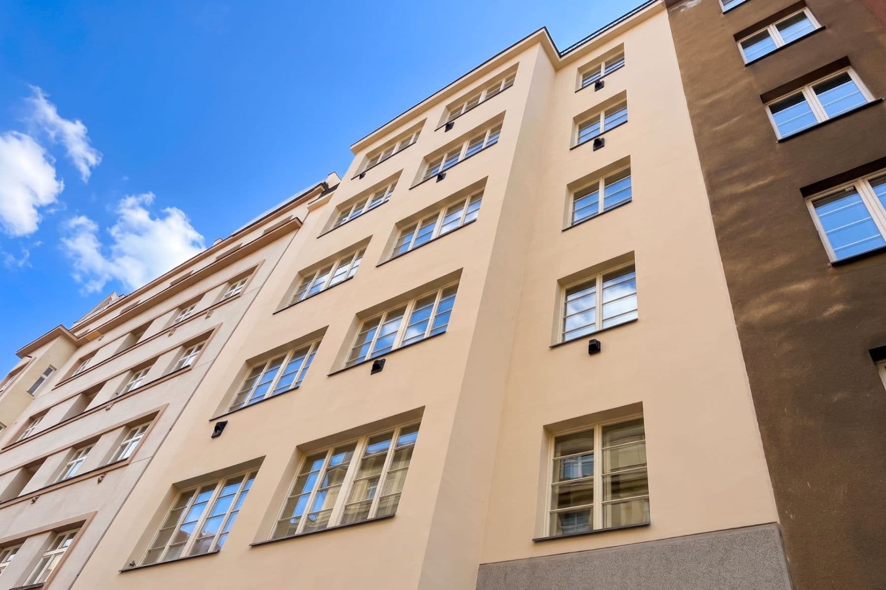 1 bedroom with open-plan kitchen flat for sale, 51 m², Slezská, Prague, Prague 1 bedroom with open-plan kitchen flat for sale, 51 m², Slezská, Prague, Prague