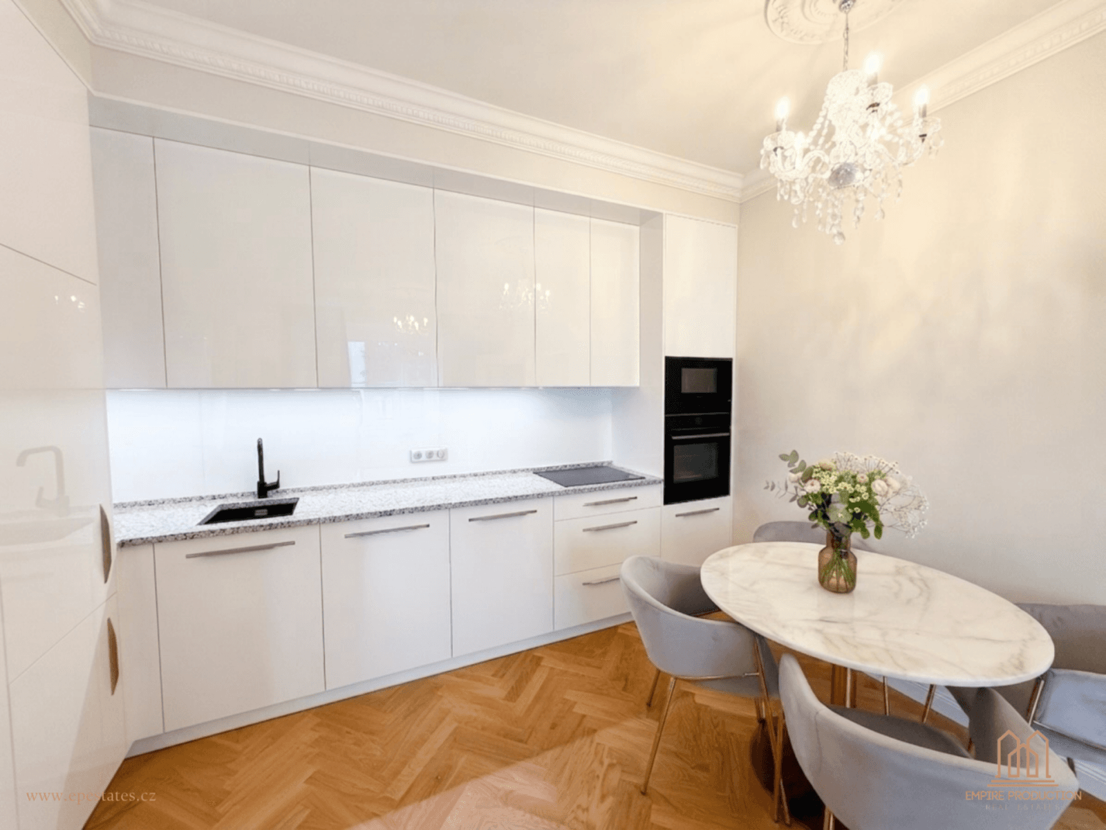 1 bedroom with open-plan kitchen flat for sale, 56 m², Tolstého, Prague, Prague 1 bedroom with open-plan kitchen flat for sale, 56 m², Tolstého, Prague, Prague