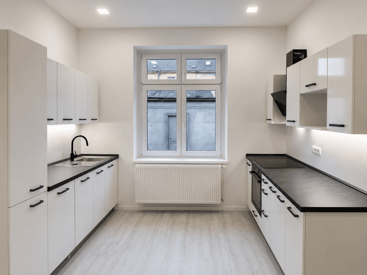 2 bedroom with open-plan kitchen flat to rent, 82 m², Moskevská, Ústí nad Labem, Ústecký Region 2 bedroom with open-plan kitchen flat to rent, 82 m², Moskevská, Ústí nad Labem, Ústecký Region