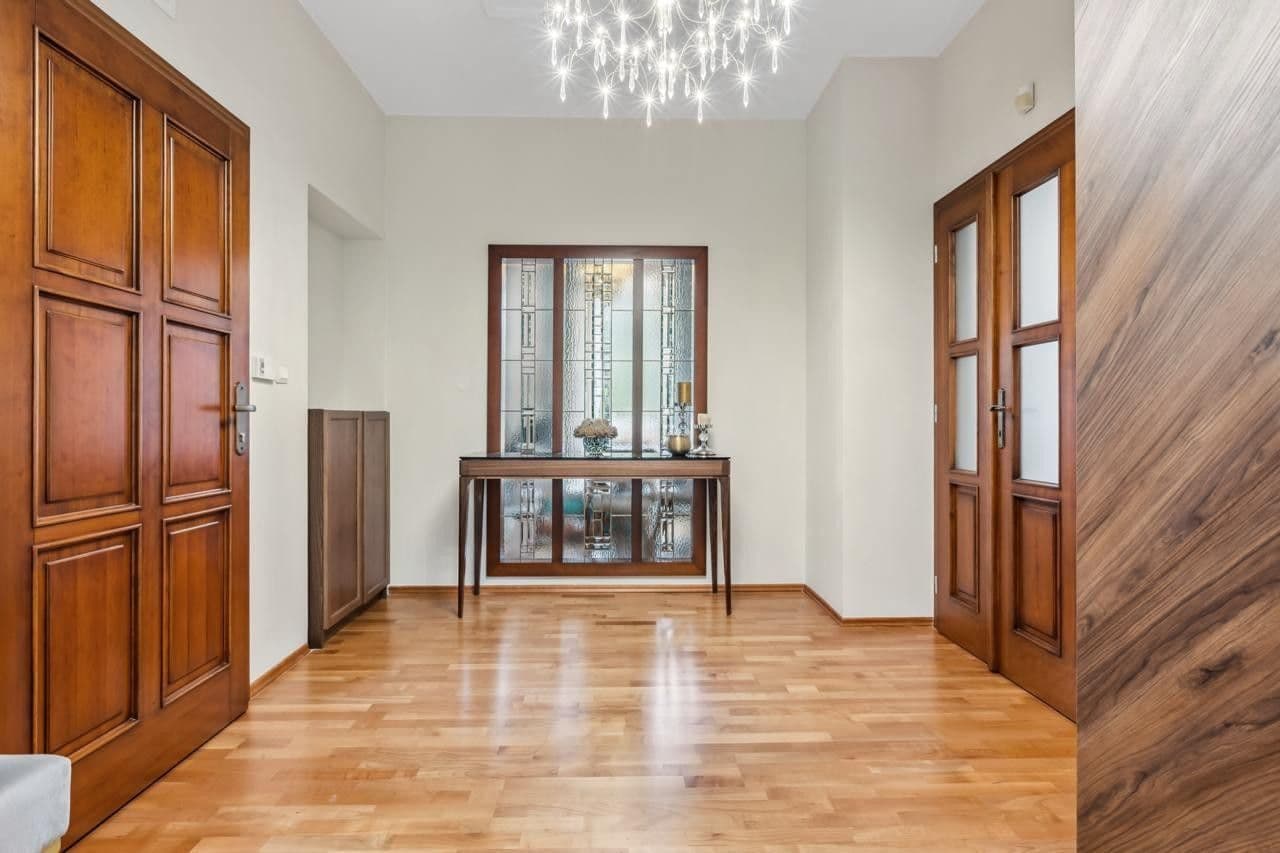 4 bedroom flat for sale, 130 m², Nebozízek, Karlovy Vary, Karlovarský Region 4 bedroom flat for sale, 130 m², Nebozízek, Karlovy Vary, Karlovarský Region