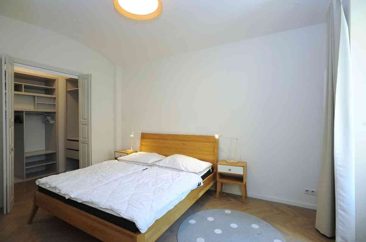 1 bedroom with open-plan kitchen flat to rent, 84 m², Žatecká, Prague, Prague 1 bedroom with open-plan kitchen flat to rent, 84 m², Žatecká, Prague, Prague