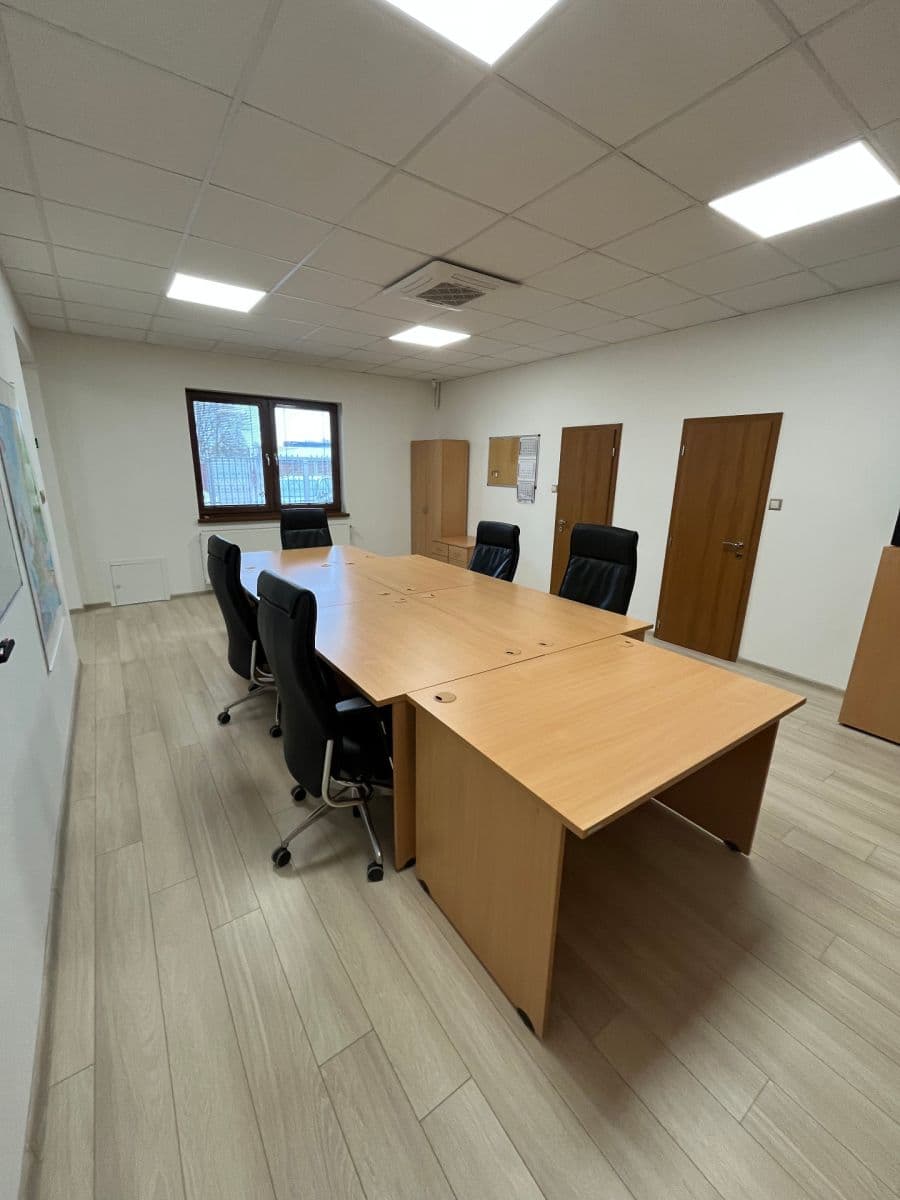 office for sale, 690 m², Nádražná, Šaľa, Nitriansky Region office for sale, 690 m², Nádražná, Šaľa, Nitriansky Region