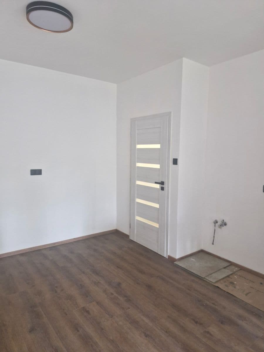 1 bedroom with open-plan kitchen flat for sale, 43 m², Kolbenova, Prague, Prague 1 bedroom with open-plan kitchen flat for sale, 43 m², Kolbenova, Prague, Prague