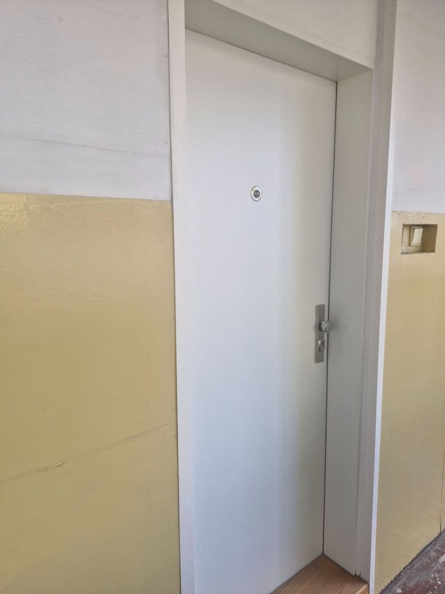 1 bedroom with open-plan kitchen flat for sale, 43 m², Kolbenova, Prague, Prague 1 bedroom with open-plan kitchen flat for sale, 43 m², Kolbenova, Prague, Prague