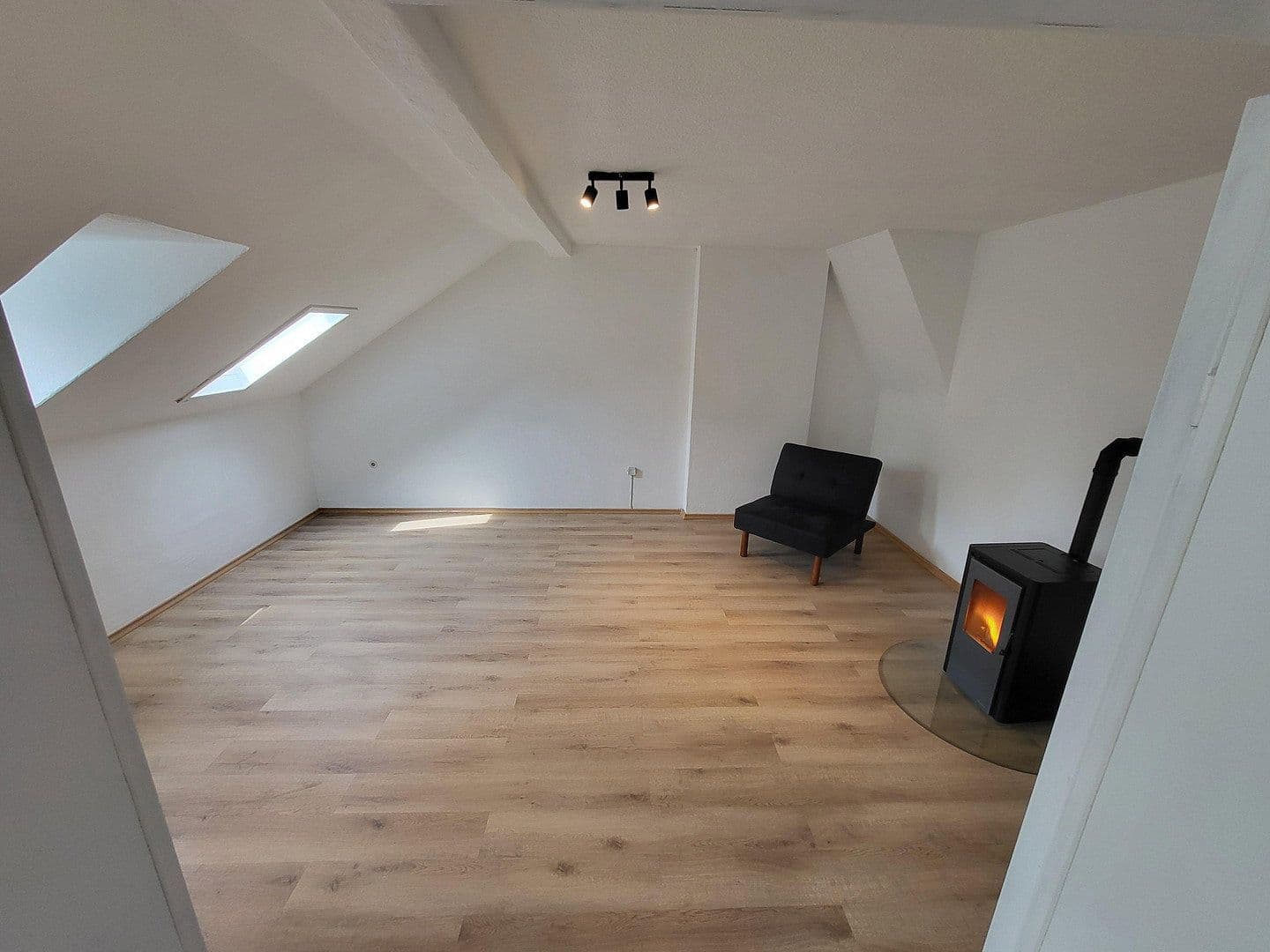 2 bedroom flat to rent, 50 m², Oelsnitzer Str. 105, Hof, Bavaria 2 bedroom flat to rent, 50 m², Oelsnitzer Str. 105, Hof, Bavaria