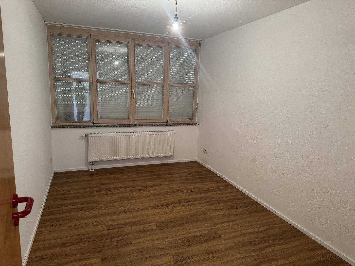 3 bedroom flat to rent, 80 m², Asangstr.160, Stuttgart-Obertürkheim, Baden-Württemberg 3 bedroom flat to rent, 80 m², Asangstr.160, Stuttgart-Obertürkheim, Baden-Württemberg