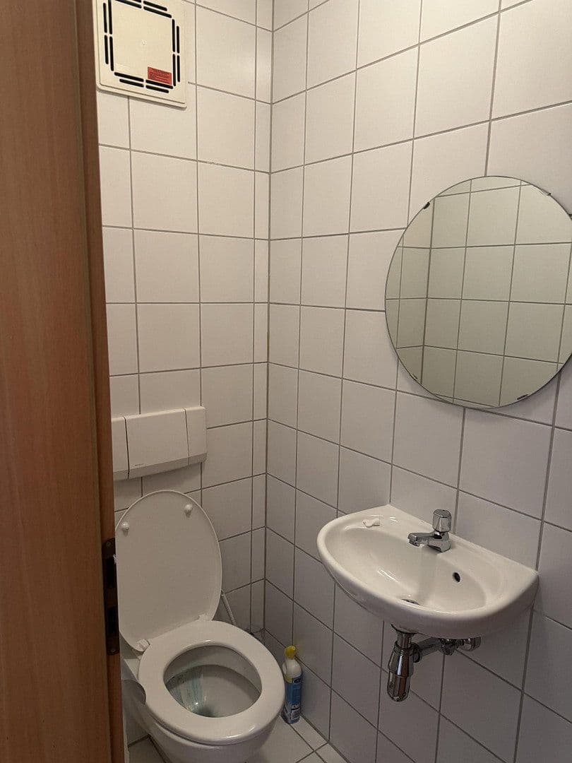 3 bedroom flat to rent, 80 m², Asangstr.160, Stuttgart-Obertürkheim, Baden-Württemberg 3 bedroom flat to rent, 80 m², Asangstr.160, Stuttgart-Obertürkheim, Baden-Württemberg