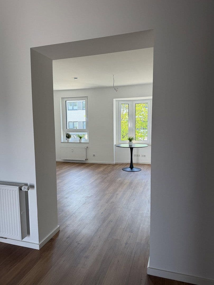 2 bedroom flat to rent, 85 m², Langenfeld (Rheinland), North Rhine-Westphalia 2 bedroom flat to rent, 85 m², Langenfeld (Rheinland), North Rhine-Westphalia