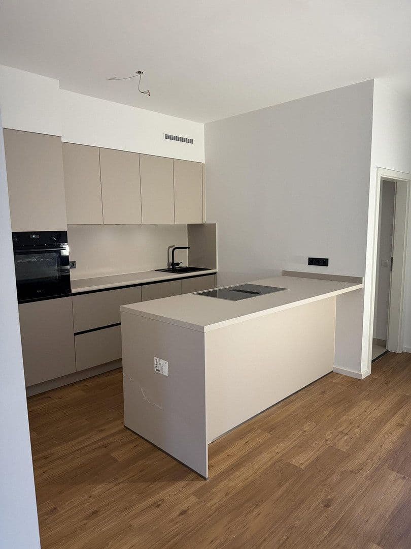 2 bedroom flat to rent, 85 m², Langenfeld (Rheinland), North Rhine-Westphalia 2 bedroom flat to rent, 85 m², Langenfeld (Rheinland), North Rhine-Westphalia