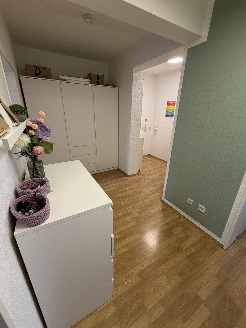 3 bedroom flat to rent, 70 m², Konstantinstraße 133, Mönchengladbach, North Rhine-Westphalia 3 bedroom flat to rent, 70 m², Konstantinstraße 133, Mönchengladbach, North Rhine-Westphalia