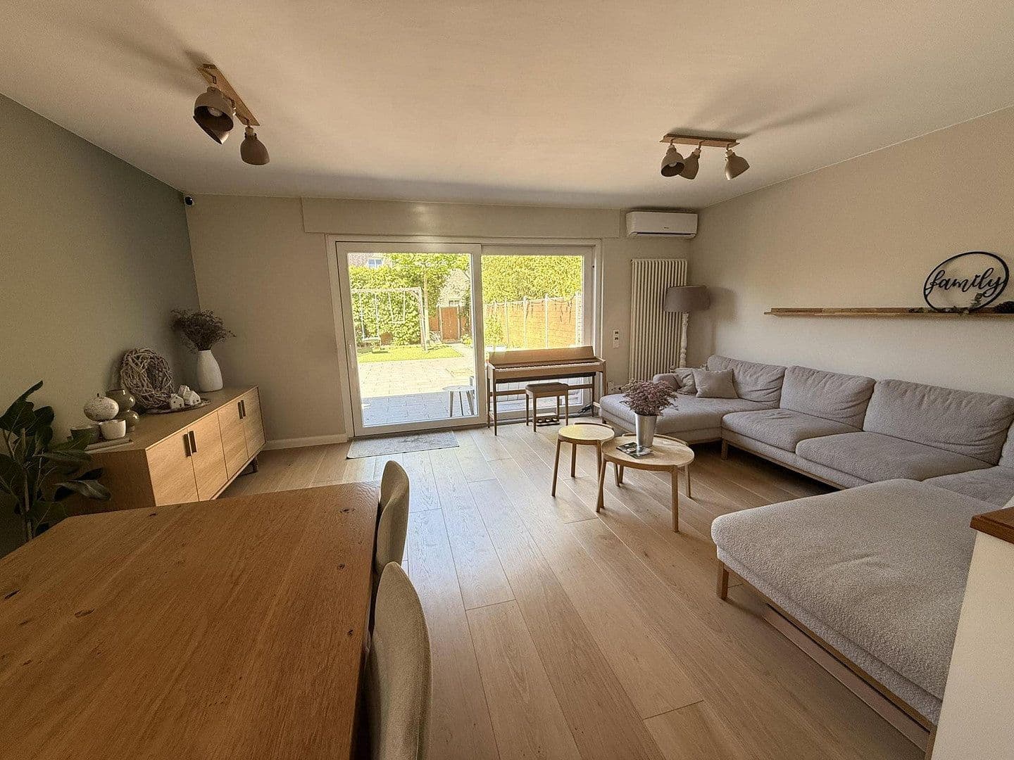 house for sale, 136 m², Krefeld, North Rhine-Westphalia house for sale, 136 m², Krefeld, North Rhine-Westphalia