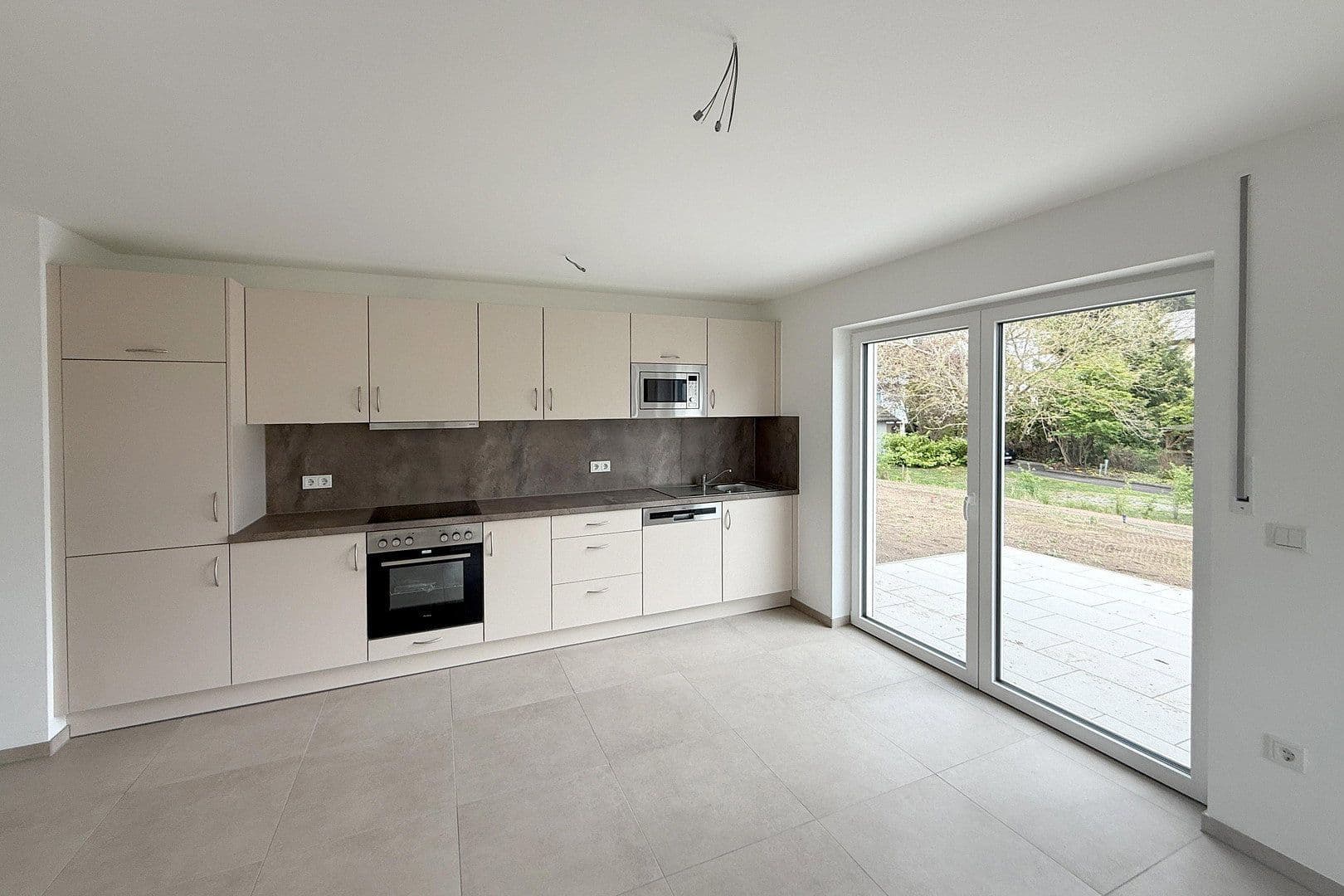 4 bedroom flat to rent, 95 m², An der Schwefelquelle 2, Schwandorf, Bavaria 4 bedroom flat to rent, 95 m², An der Schwefelquelle 2, Schwandorf, Bavaria