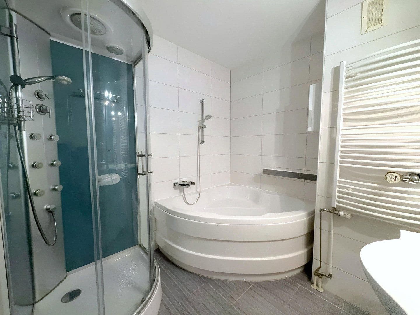 3 bedroom flat for sale, 101 m², Alte Linner Str. 42, Krefeld, North Rhine-Westphalia 3 bedroom flat for sale, 101 m², Alte Linner Str. 42, Krefeld, North Rhine-Westphalia