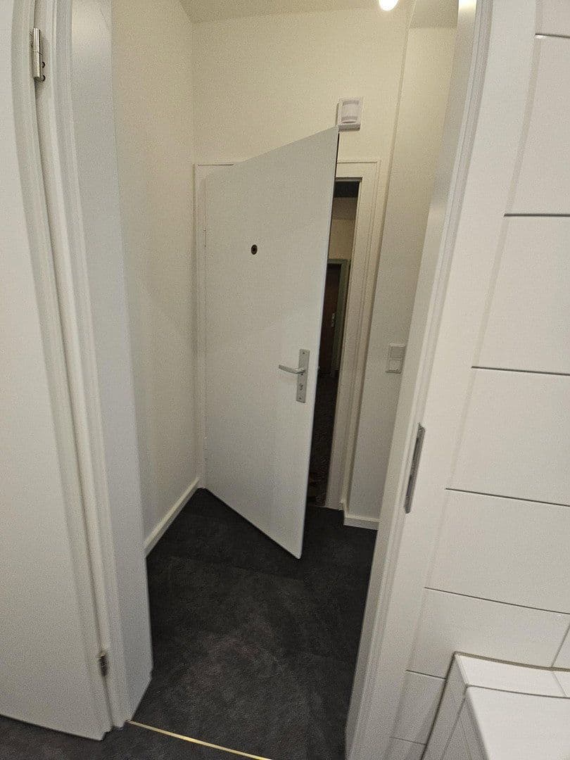 1 bedroom flat to rent, 30 m², Düsseldorf, North Rhine-Westphalia 1 bedroom flat to rent, 30 m², Düsseldorf, North Rhine-Westphalia