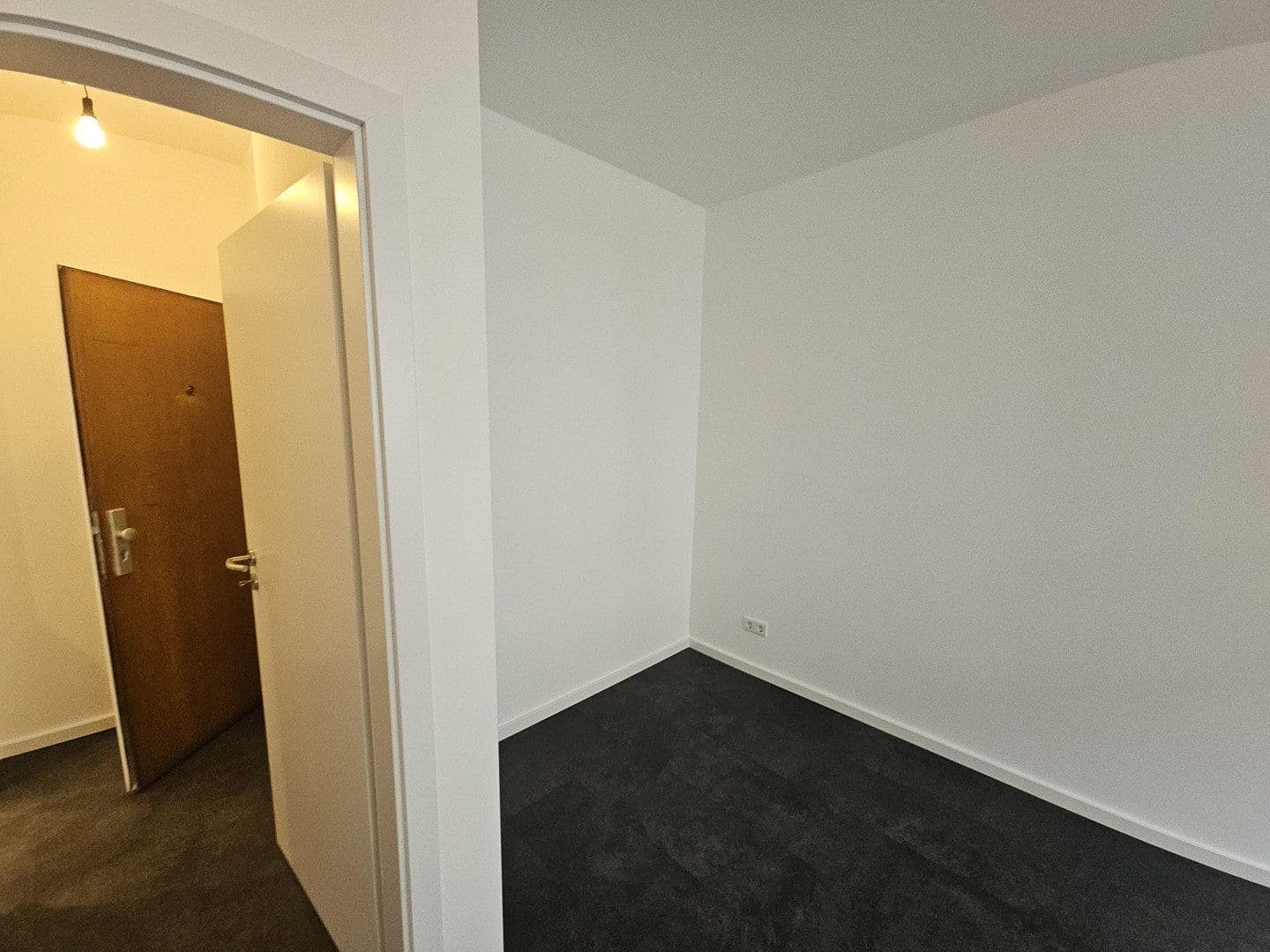 1 bedroom flat to rent, 30 m², Düsseldorf, North Rhine-Westphalia 1 bedroom flat to rent, 30 m², Düsseldorf, North Rhine-Westphalia