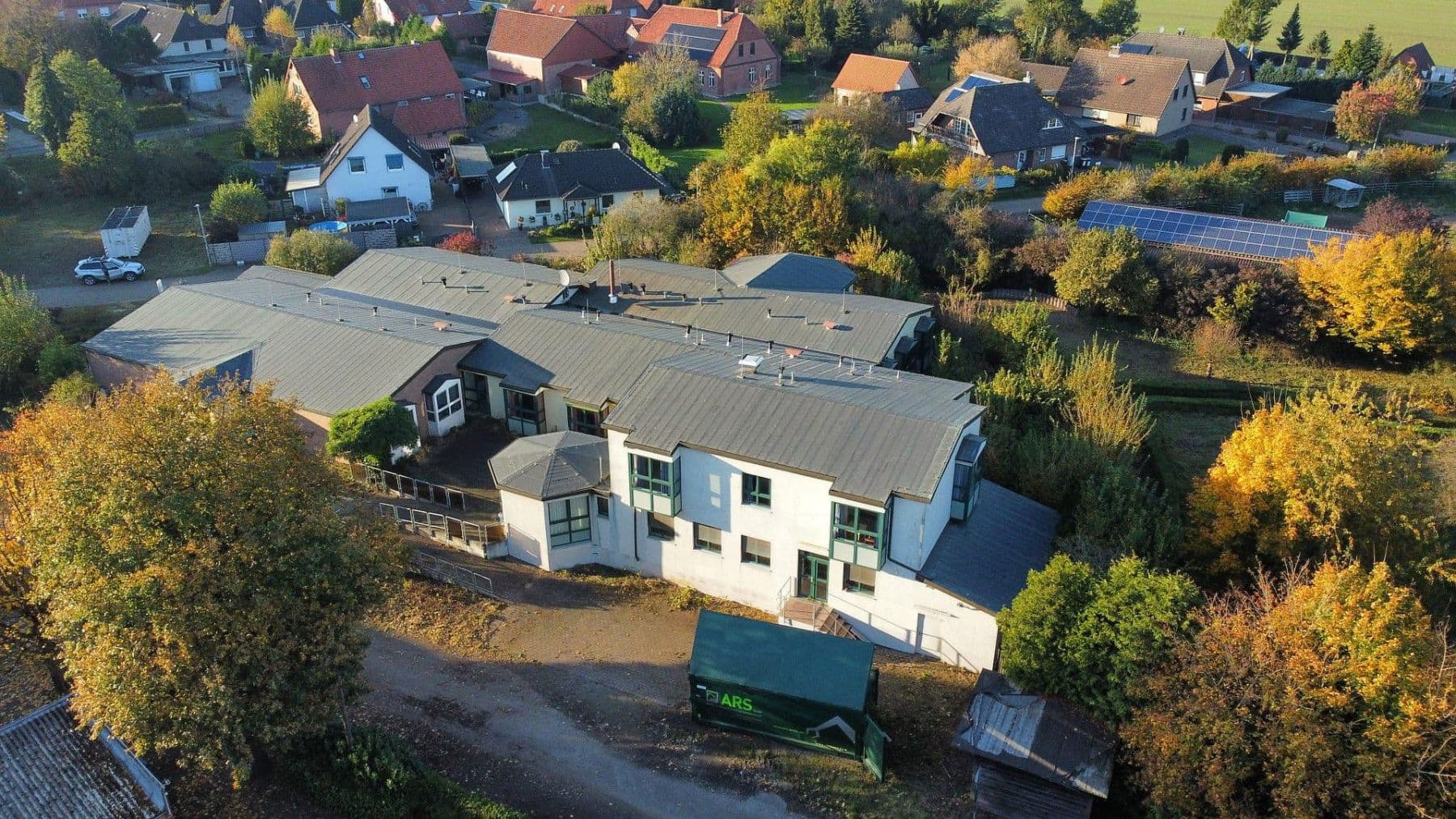 house to rent, 980 m², Am Sandhop 2, Neustadt am Rübenberge, Lower Saxony house to rent, 980 m², Am Sandhop 2, Neustadt am Rübenberge, Lower Saxony