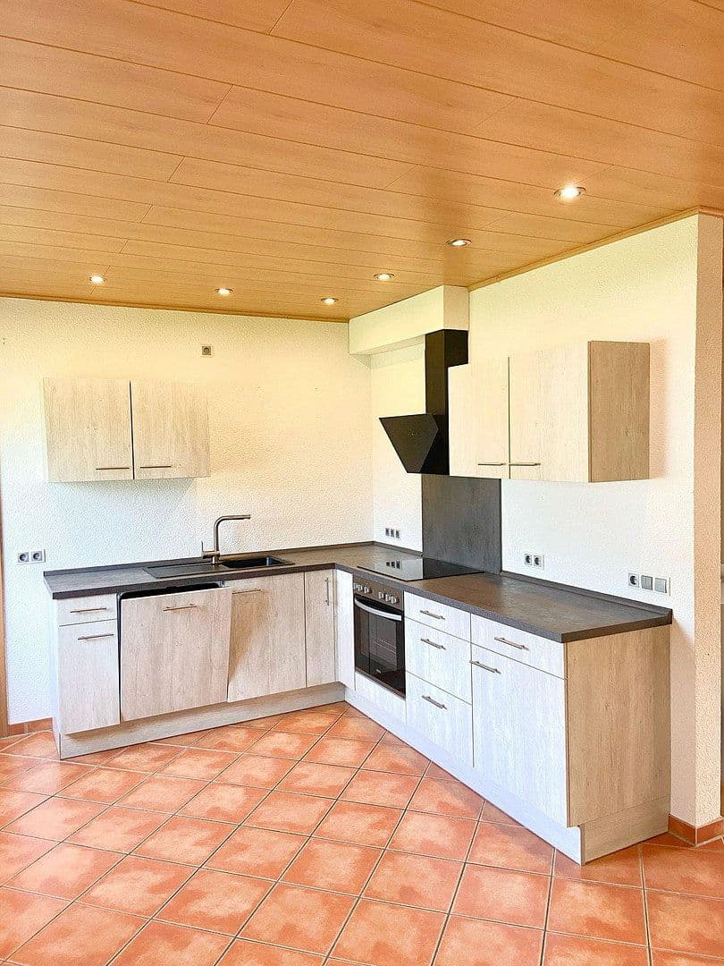 3 bedroom with open-plan kitchen flat to rent, 120 m², Bad Steben, Bavaria 3 bedroom with open-plan kitchen flat to rent, 120 m², Bad Steben, Bavaria