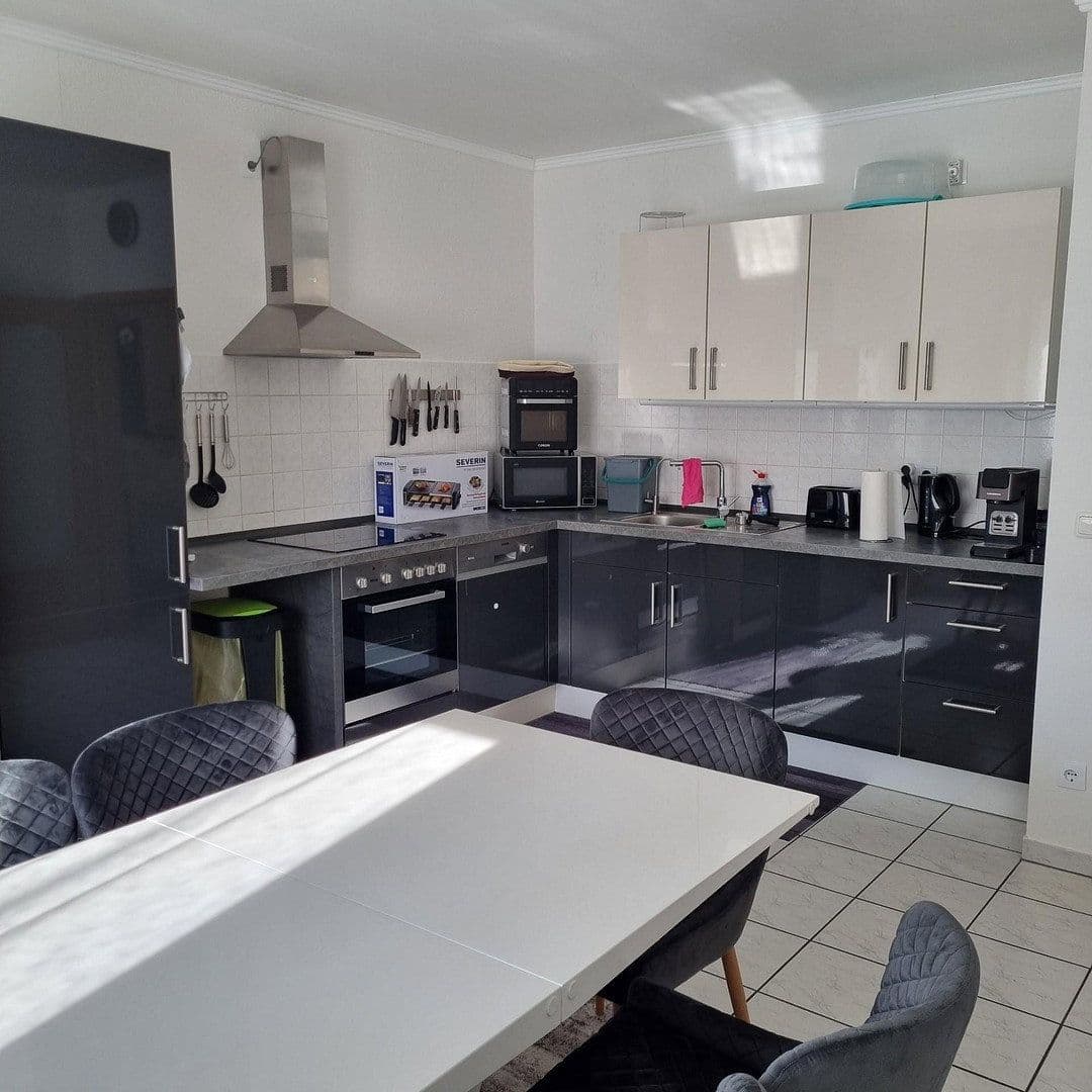 3 bedroom flat to rent, 95 m², Ettringen, Rhineland-Palatinate 3 bedroom flat to rent, 95 m², Ettringen, Rhineland-Palatinate