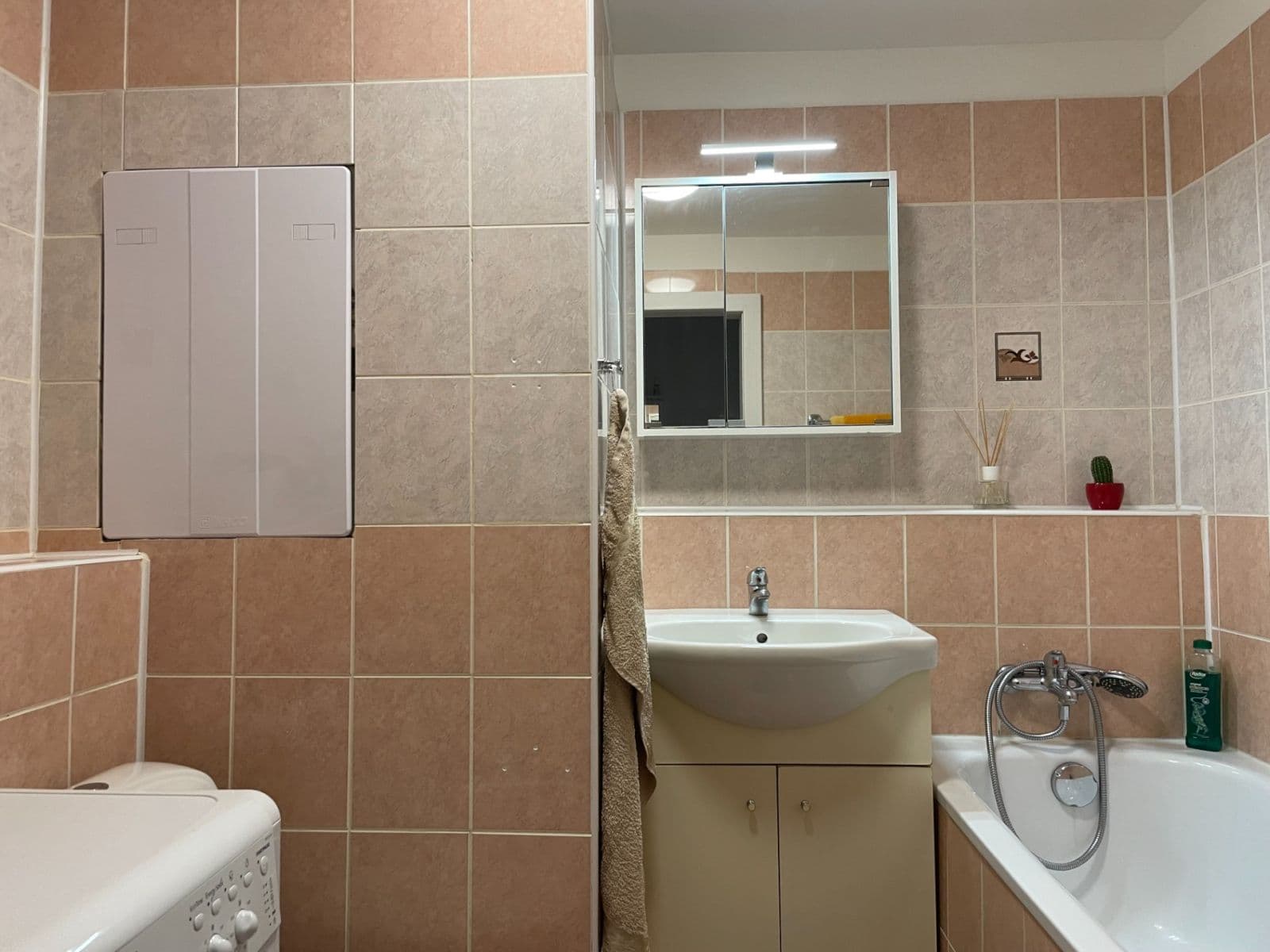 1 bedroom with open-plan kitchen flat to rent, 42 m², U Valu, Prague, Prague 1 bedroom with open-plan kitchen flat to rent, 42 m², U Valu, Prague, Prague