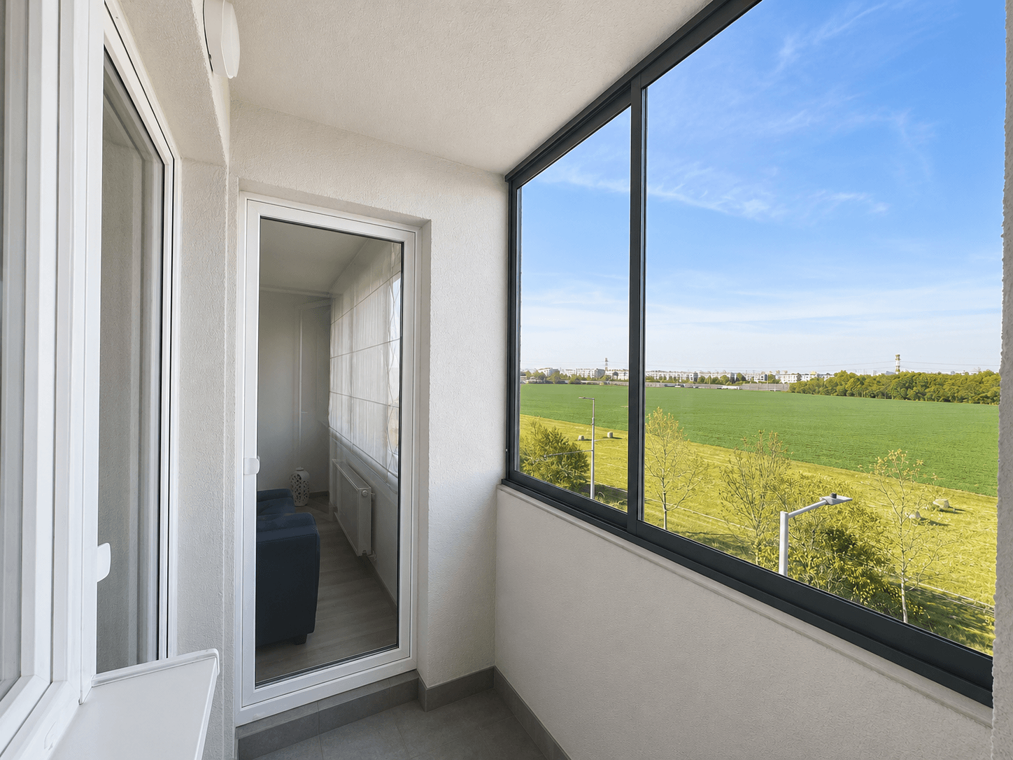2 bedroom with open-plan kitchen flat for sale, 77 m², Tupolevova, Prague, Prague 2 bedroom with open-plan kitchen flat for sale, 77 m², Tupolevova, Prague, Prague