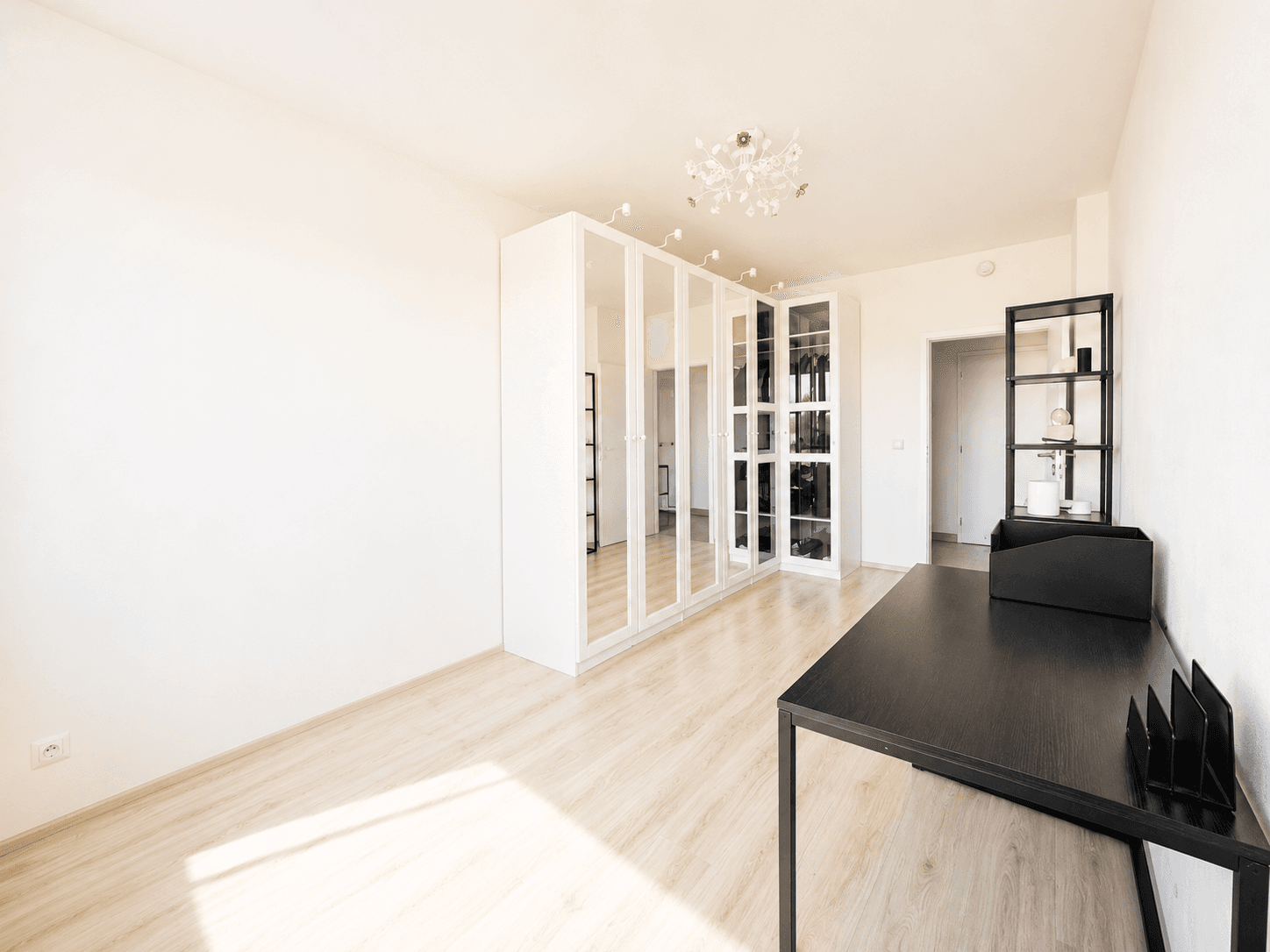 2 bedroom with open-plan kitchen flat to rent, 77 m², Tupolevova, Prague, Prague 2 bedroom with open-plan kitchen flat to rent, 77 m², Tupolevova, Prague, Prague