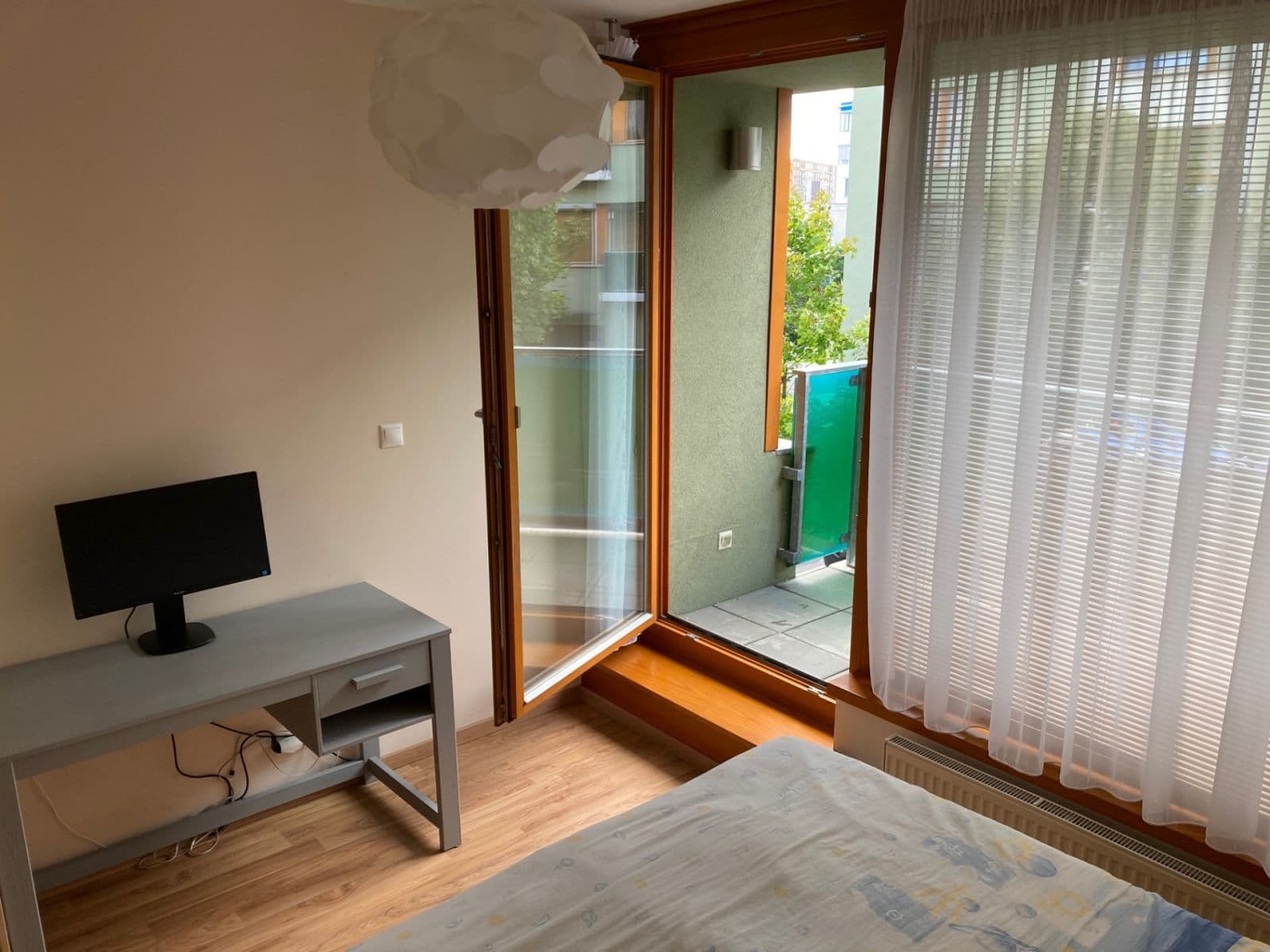2 bedroom with open-plan kitchen flat to rent, 100 m², Vacínovská, Prague, Prague 2 bedroom with open-plan kitchen flat to rent, 100 m², Vacínovská, Prague, Prague