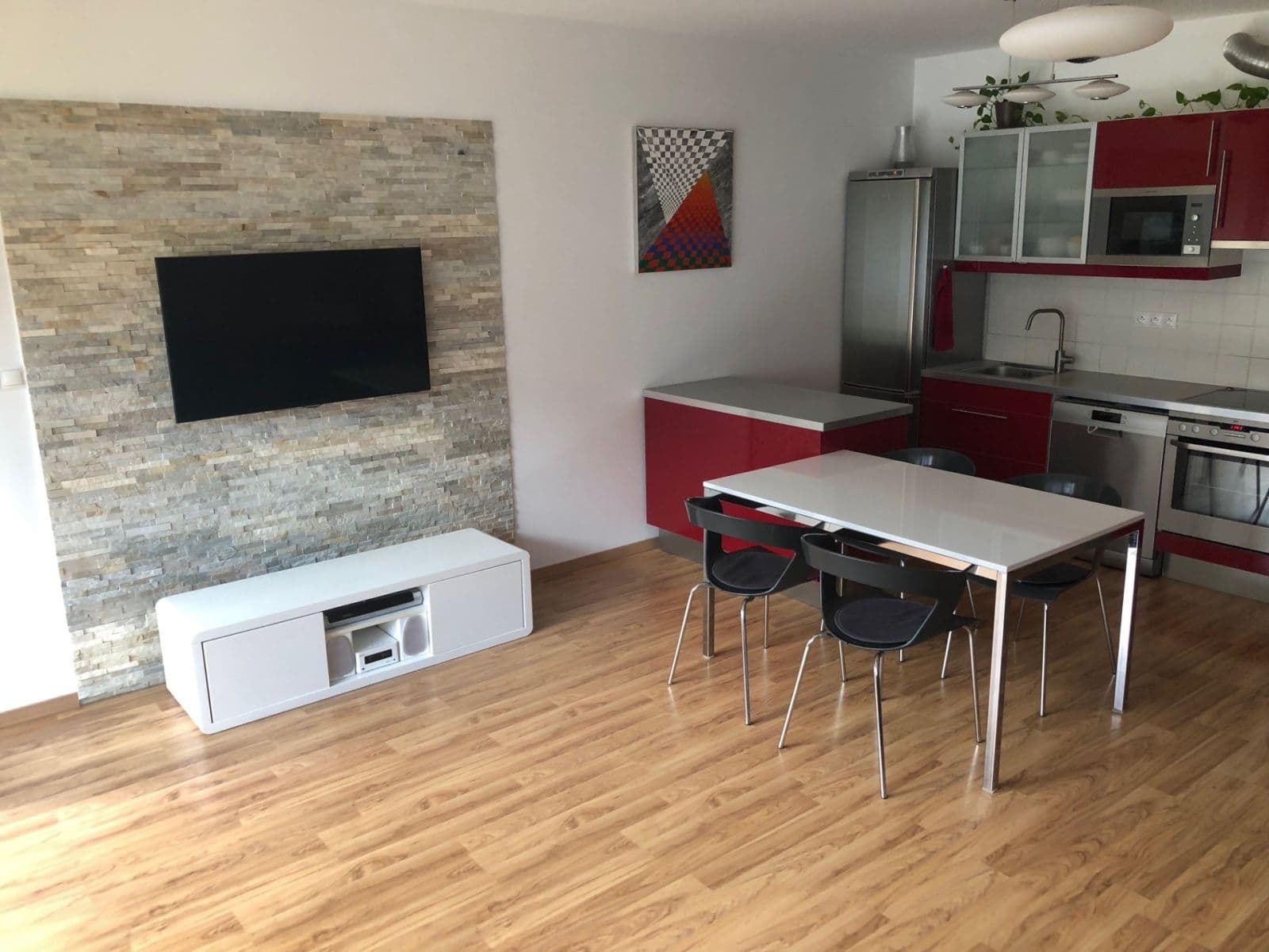 2 bedroom with open-plan kitchen flat to rent, 100 m², Vacínovská, Prague, Prague 2 bedroom with open-plan kitchen flat to rent, 100 m², Vacínovská, Prague, Prague