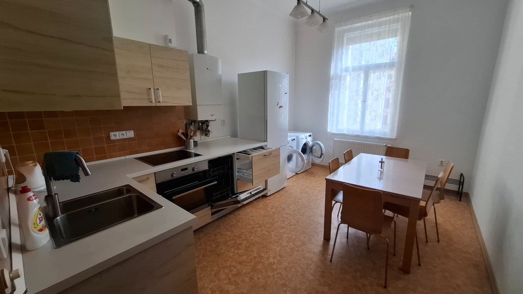 3 bedroom flat to rent, 109 m², Korunní, Prague, Prague 3 bedroom flat to rent, 109 m², Korunní, Prague, Prague
