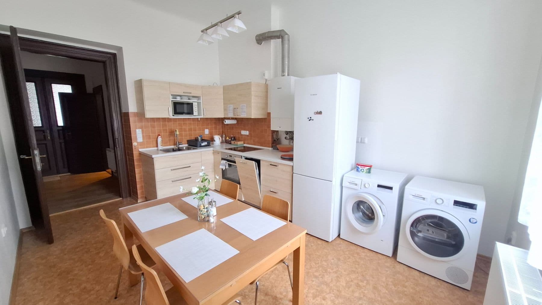 3 bedroom flat to rent, 109 m², Korunní, Prague, Prague 3 bedroom flat to rent, 109 m², Korunní, Prague, Prague