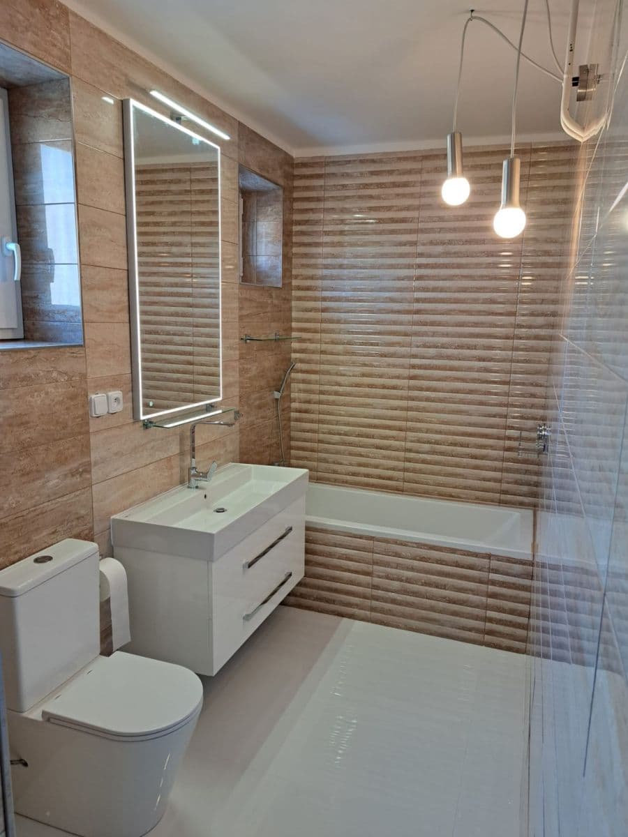 house to rent, 180 m², Zelená, Bohumín, Moravskoslezský Region house to rent, 180 m², Zelená, Bohumín, Moravskoslezský Region