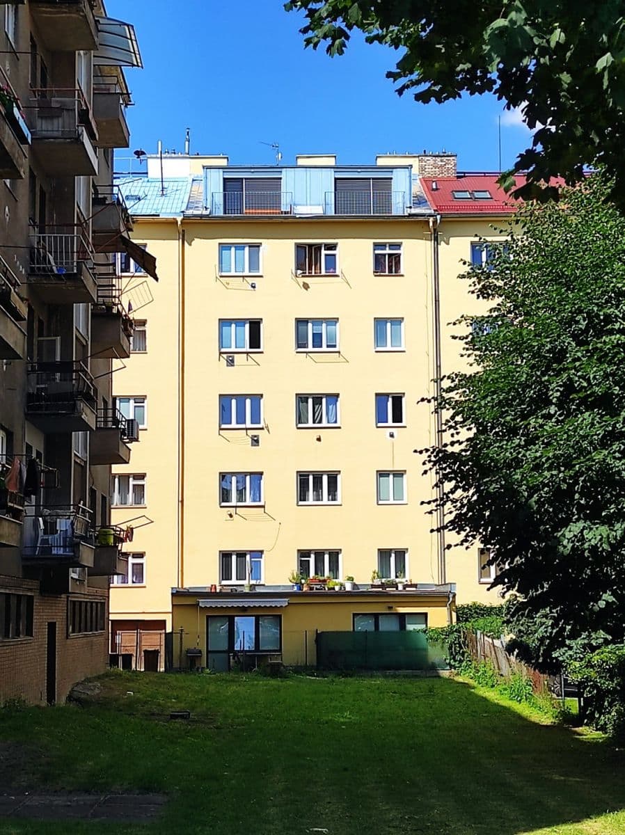 1 bedroom with open-plan kitchen flat to rent, 51 m², Masarykova třída, Olomouc, Olomoucký Region 1 bedroom with open-plan kitchen flat to rent, 51 m², Masarykova třída, Olomouc, Olomoucký Region
