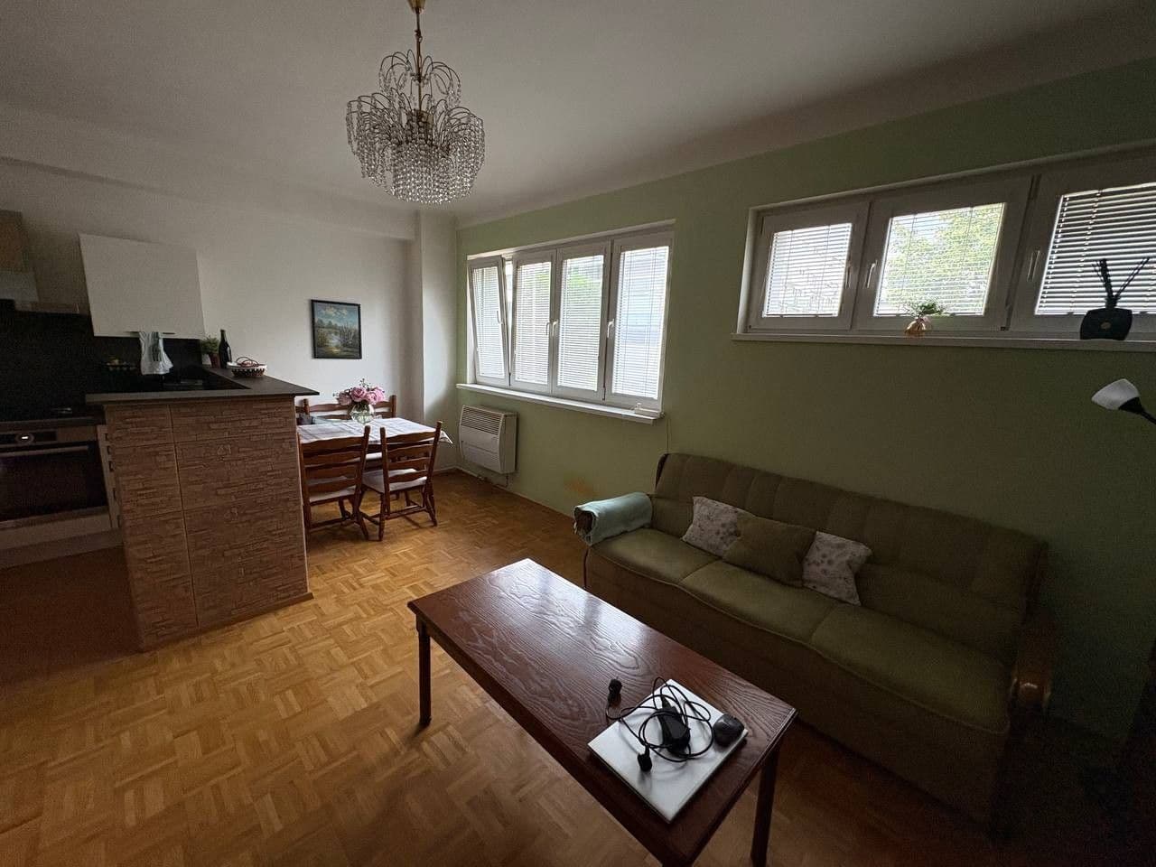 1 bedroom with open-plan kitchen flat to rent, 54 m², Osadní, Prague, Prague 1 bedroom with open-plan kitchen flat to rent, 54 m², Osadní, Prague, Prague