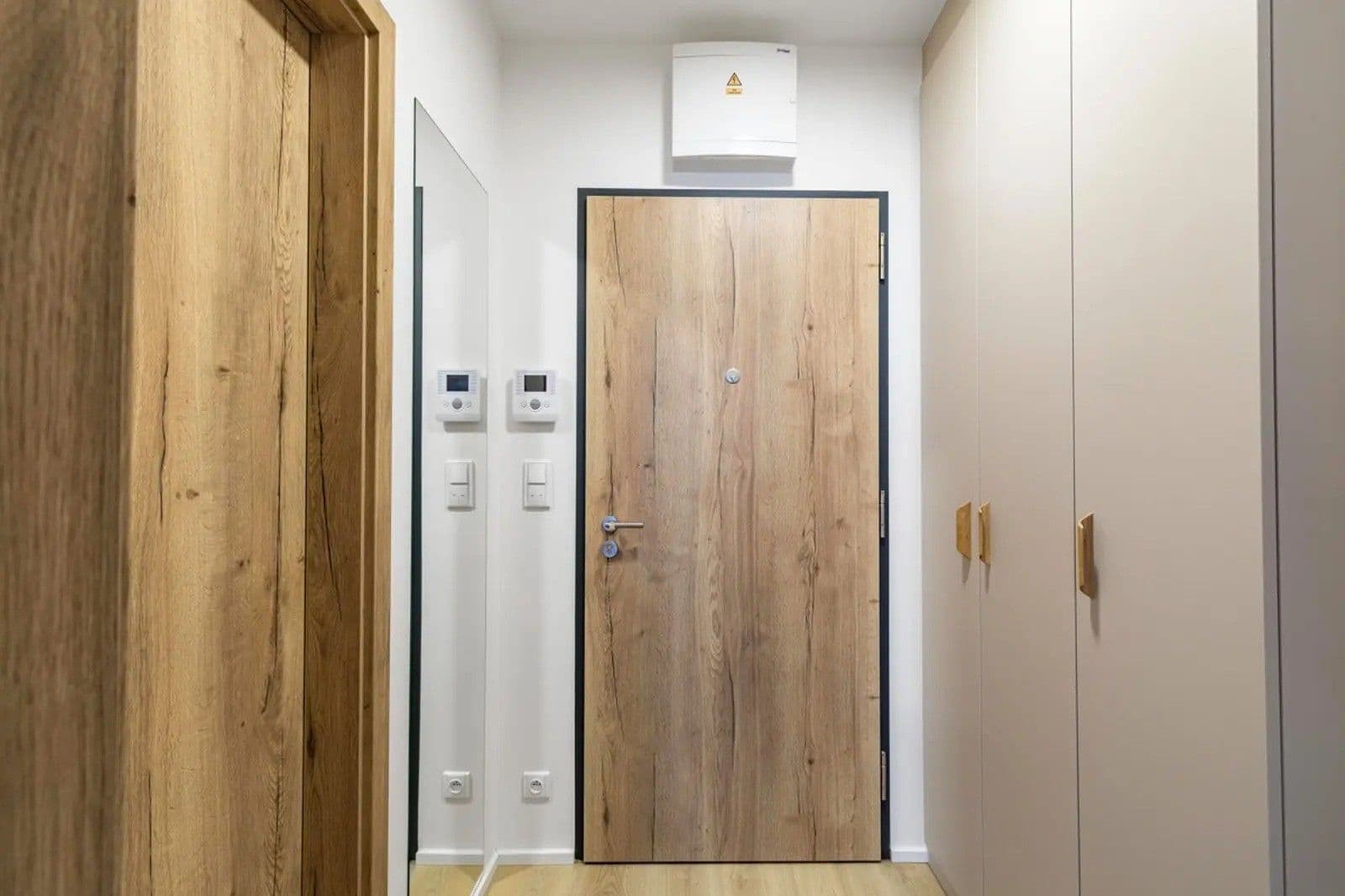 Studio flat to rent, 38 m², Vrbenského, Prague, Prague Studio flat to rent, 38 m², Vrbenského, Prague, Prague