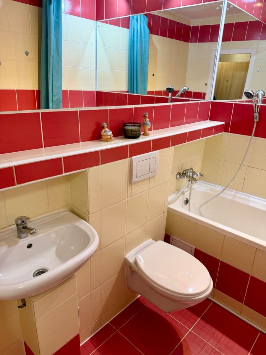 Small studio flat to rent, 28 m², Saratovská, Dúbravka, Bratislavský Region Small studio flat to rent, 28 m², Saratovská, Dúbravka, Bratislavský Region