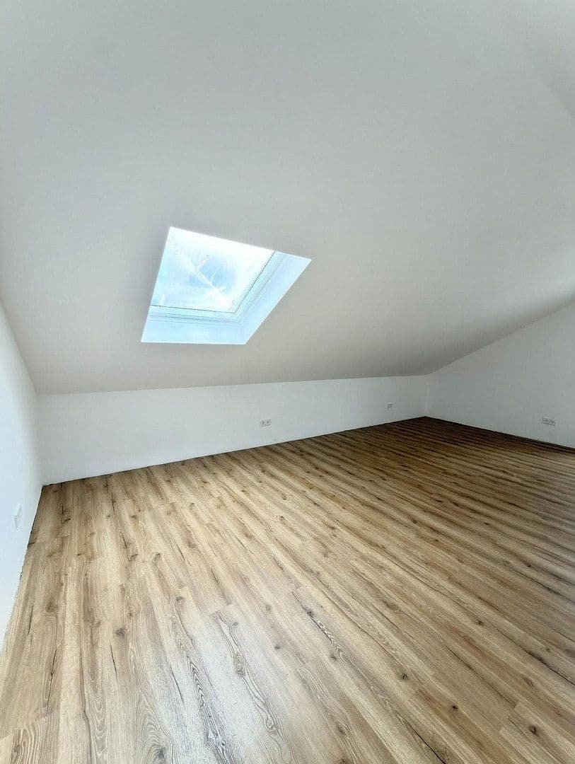 3 bedroom flat to rent, 85 m², Neulußheim, Baden-Württemberg 3 bedroom flat to rent, 85 m², Neulußheim, Baden-Württemberg