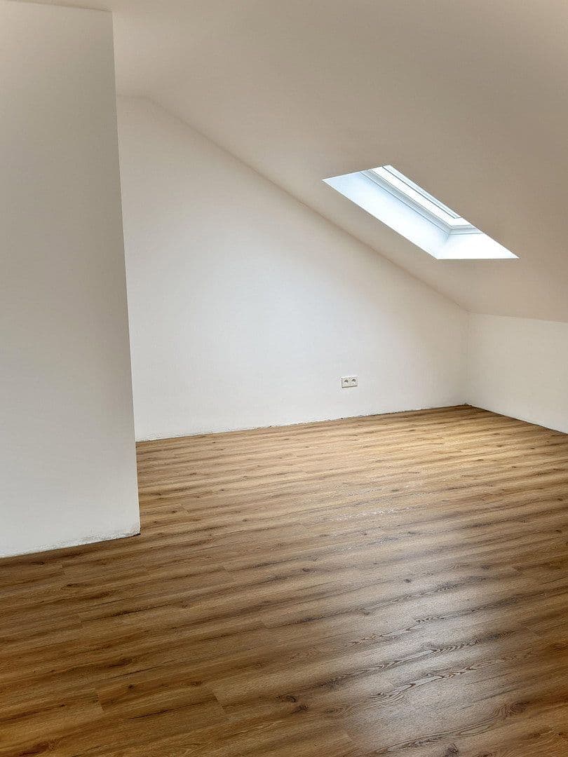 3 bedroom flat to rent, 85 m², Neulußheim, Baden-Württemberg 3 bedroom flat to rent, 85 m², Neulußheim, Baden-Württemberg