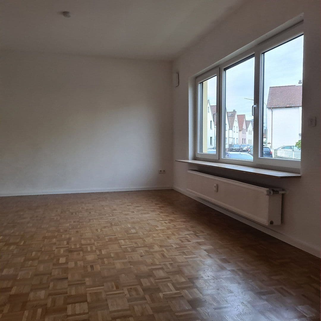2 bedroom with open-plan kitchen flat to rent, 102 m², Sudetendeutschestr. 21, Hanau, Hesse 2 bedroom with open-plan kitchen flat to rent, 102 m², Sudetendeutschestr. 21, Hanau, Hesse