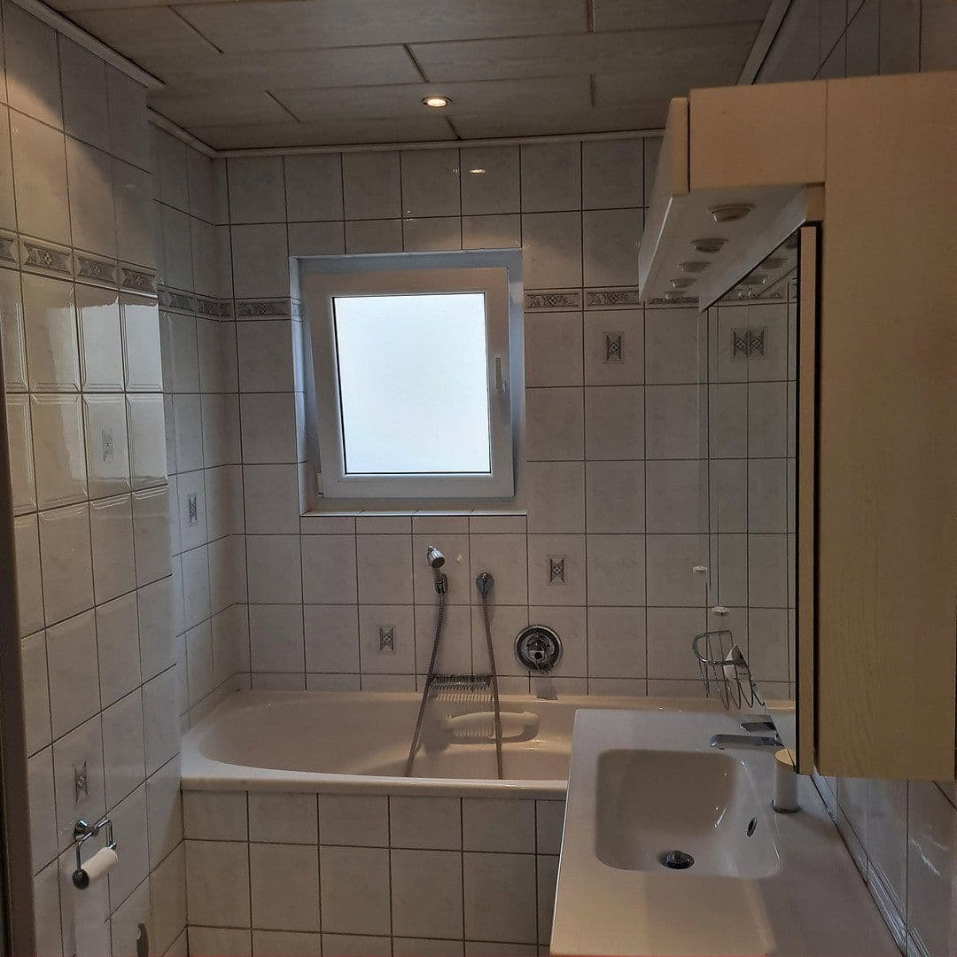 2 bedroom with open-plan kitchen flat to rent, 102 m², Sudetendeutschestr. 21, Hanau, Hesse 2 bedroom with open-plan kitchen flat to rent, 102 m², Sudetendeutschestr. 21, Hanau, Hesse